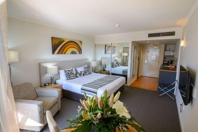 Central Cosmo Apartment Hotel Brisbane Zimmer foto